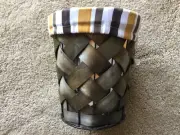 NEW PIER 1 ONE BROWN WOVEN BASKET W METAL FRAME & FABRIC LINER HOME DECOR NWT