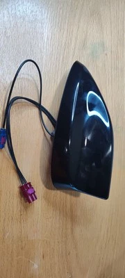 Ford Shark Fin Antenna LCPT-19K351-CB5G9Z
