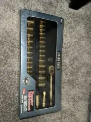 Popular Mechanics 22k Gold 33pc Standard And Metric. New In Shrink Wrap