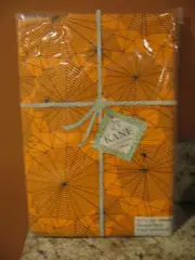 KANE FLANNEL BACK VINYL HALLOWEEN TABLECLOTH 52" X 70" OBLONG NEW SPIDER WEB