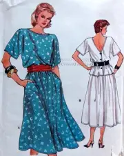 * 8905 Vogue Misses Casual Top & Skirt Pattern Sz 8-12 UNCUT