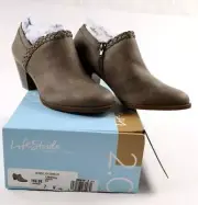 Life Stride Traveler Women's 7W Jacinda Brown Zip Bootie Heels Shoes