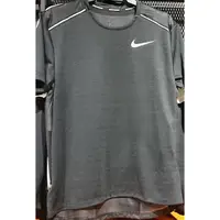 在飛比找蝦皮購物優惠-2019 三月 NIKE AS M MILER TOP SS