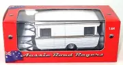 1:64 1967 VISCOUNT 'ALUMVAN' CARAVAN - NEW IN DISPLAY CASE