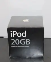 Factory Sealed Classic 2003 Apple iPod 3rd Generation 20GB M9244LL/A