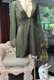 Lioness Dress Size Medium Khaki Deep V Neck BNWT RRP$79