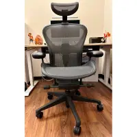 在飛比找蝦皮購物優惠-二手 原廠Herman Miller Aeron 2.0(全