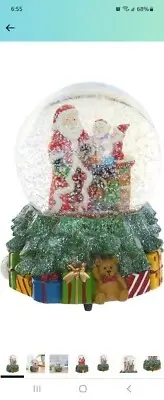 musical snow globes christmas