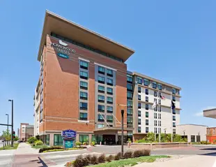 Homewood Suites by Hilton Omaha-Downtown