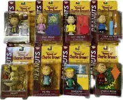 SNOOPY PEANUTS m320 Good Ol Charlie Brown Figure