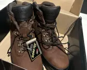 Cabela’s Men’s Rimrock GTX Pebbled Nubuck Leather Boots Size 8 EE- Retails $129