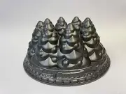 NOS Nordic Ware Christmas Tree Bundt Pan Heavy Cast Aluminum