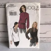 Vogue Sewing Pattern 7667 OOP Petite Tunic Size 8-10-12 New