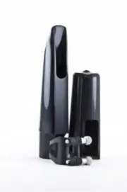 Peak Baritone Saxophone Ligature with Mouthpiece and Cap