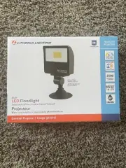 Lithonia Lighting ESXF LED Floodlight Switchable 2500 Lumens