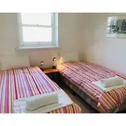 Cornerstone Cottage - 28b Smillie Street