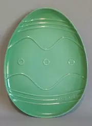 Le Creuset Rosemary Green 14" Easter Egg Plate, Platter, Stoneware, New