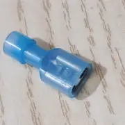 100X 16-14AWG Female Spade Connector Thick Nylon Electrical Wire Crimp Terminals