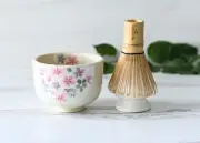 White & Pink Matcha Set: Matcha Bowl, Bamboo Matcha Whisk, Ceramic Whisk Holder