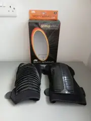 Armadillo Pair Of Knee Guard Memory Foam Coolmax BMX MX Mountain Bike Skate Med