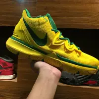 在飛比找Yahoo!奇摩拍賣優惠-NIKE KYRIE 5 運動籃球鞋 黃綠 陰陽 鴛鴦 男鞋