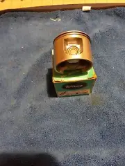 VINTAGE NOS WISECO McCULLOCH MC91 PISTON .100 OVER PISTON AND RINGS BLOCK SAVER