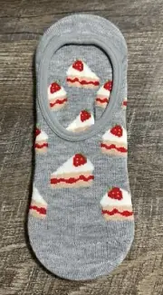 Target Xhiliration 1 Pair Strawberry Shortcake OS One Size No Show Sock Liners