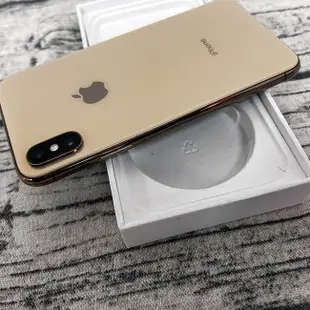 【二手】Apple iPhone XS Max 64GB 附全新配件售後保固10天 (10折)