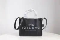 在飛比找Yahoo!奇摩拍賣優惠-MARC JACOBS- the traveler tote