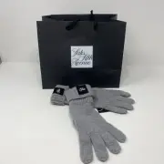 Saks Fifth Avenue Gloves S/M NWT Wool And Cashmere