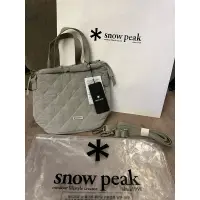 在飛比找蝦皮購物優惠-全新韓國 玄彬代言Snow peak 菱格紋迷你水桶包