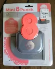 We R Memory Keepers Mini 8 Paper Punch "Doily" Crafting Scrapbook Home Projects