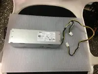 在飛比找Yahoo!奇摩拍賣優惠-電腦雜貨店→戴爾 DELL L200AS-00  6+4針 