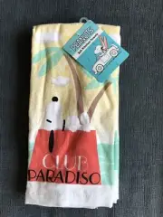 NWT Peanuts Snoopy Friends Club Paradiso Summer 2 Pack Kitchen Towels 16 x 26