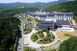 大連東泉温泉假日酒店Dongquan Hot Spring Holiday Hotel