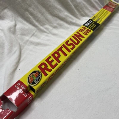 Zoo Med ReptiSun 10.0 UVB 18 Inch 457mm 15 watt Reptile Habitat Lighting