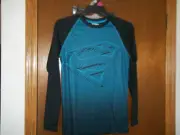 New DC Classic Superman Logo long sleeve Blue and Black hat NWT Small Mens