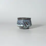 Blue Hagi guinomi sake cup with wooden box. Keita Yamato. Hagiyaki.