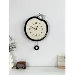 CAT SWINGING CREATIVE WALL CLOCK CARTOON PERSONALI貓咪搖擺創意掛鐘卡通