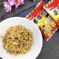 在飛比找蝦皮商城優惠-【古早味零食】香菇肉燥風味麵 一組4入 復古零食 點心麵 香