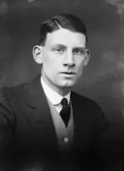 English poet novelist and soldier Siegfried Sassoon 1916 OLD PHOTO 4