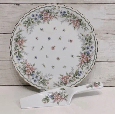NWOB Andrea by Sadek Floral Cake Plate & Server