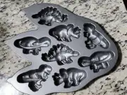 Nordic Ware Party Time Dinosaur Cakelet
