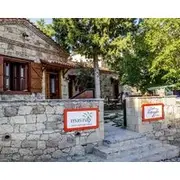 Mavras Tas Odalar