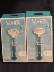 2 NEW Gillette Venus Smooth Doux Women's Razor, 1 Handle, 1 Cartridge
