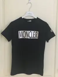 在飛比找Yahoo!奇摩拍賣優惠-全新 Moncler logo print T-shirt 