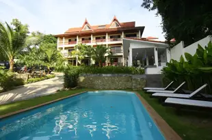 布吉岛海景酒店Ocean View Phuket Hotel