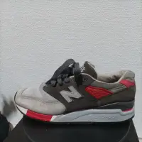 在飛比找蝦皮購物優惠-紐巴倫 New Balance 998 美國製造的鞋子