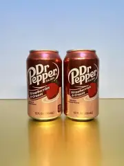 〽️New Limited Edition Dr Pepper Strawberries & Cream Smooth Soda (2 Cans)