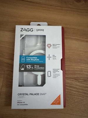 ZAGG Gear4 Crystal Palace Snap Series Case for Apple iPhone 13 Pro MagSafe Clear
